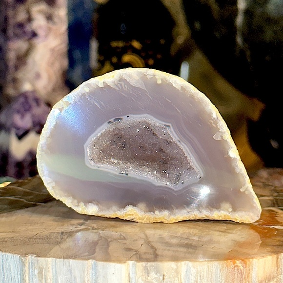 Agate Crystal Geode With Sparkles! - Picture 3 of 5
